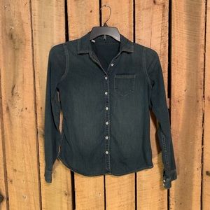 Very Nice Women’s Denim Button Down Shirt